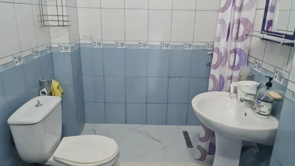 Apartament me qera - Pazari i Ri
