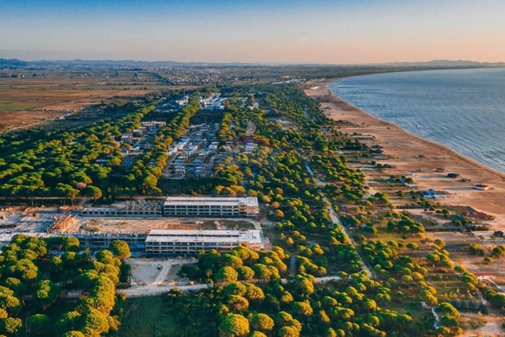 Villa - For Sale - Lalzi Bay, Durres