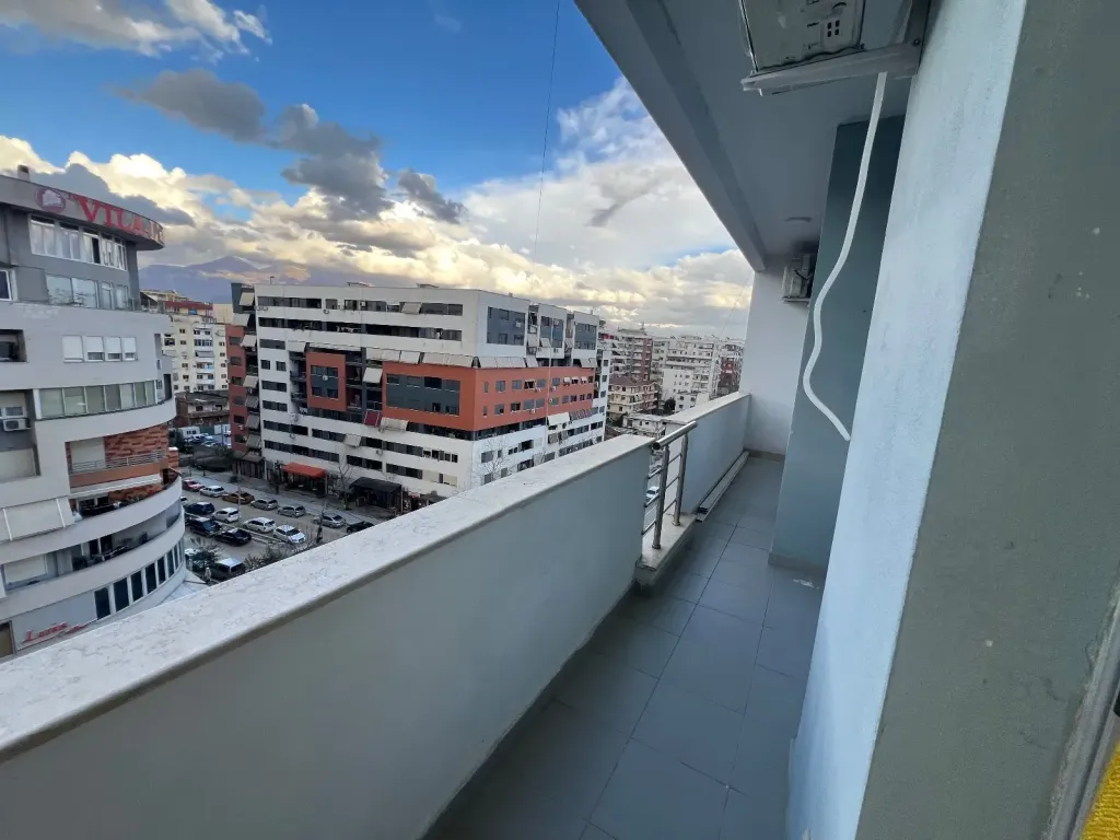 Gasionere me qera Astir, Nela 5.