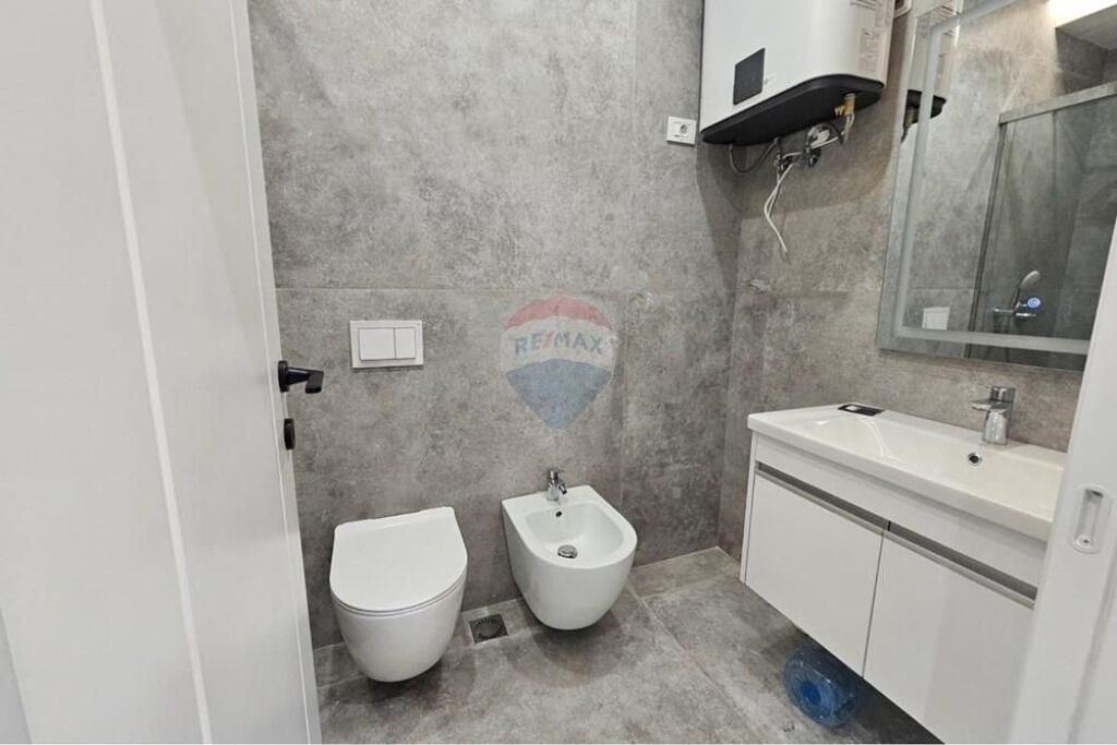 Apartament - Për Qira - Rruga Mine Peza, Tiranë