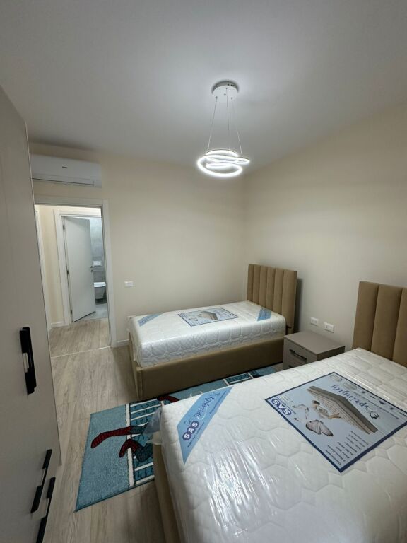 🏡 JEPET ME QIRA APARTAMENT 2+1 + VERANDË | Liqeni i Thatë