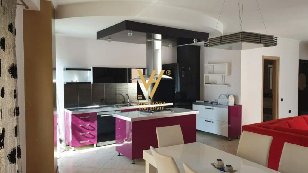 JEPET APARTAMENT 2+1+2 ME QIRA TE ISH FUSHA E AVIACIONIT 65.000 LEKE