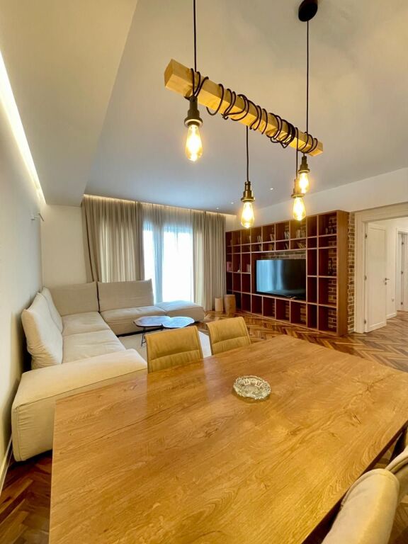 Apartment 2+1+ 2 bathrooms for rent at Ambasador 3