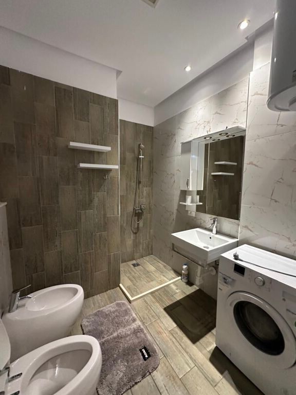 2+1+2 in affitto al Liqeni Thate