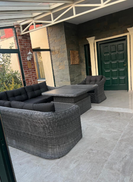 🏡 VILLA 2 FLOORS FOR RENT | Sauk