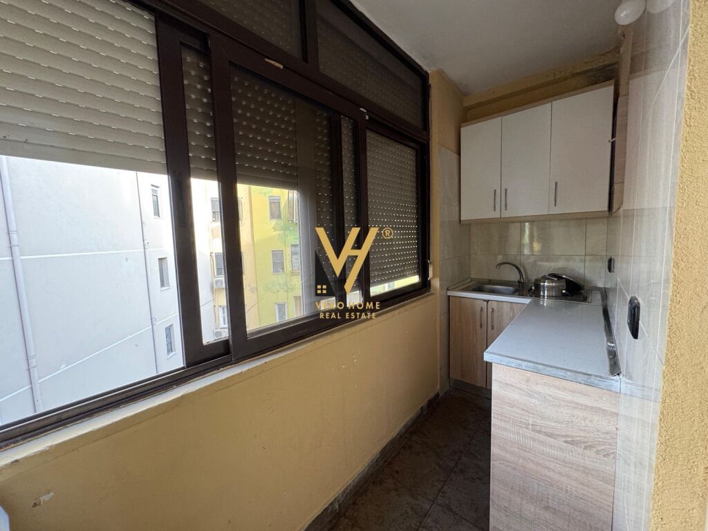 APPARTAMENTO 1+1+BLK IN AFFITTO VICINO ALLO STADIO DINAMO 50.000 LEKE