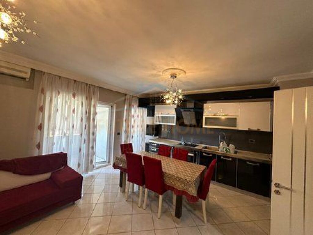 Shitet, Apartament 2+1+2, Laprake, Tirane