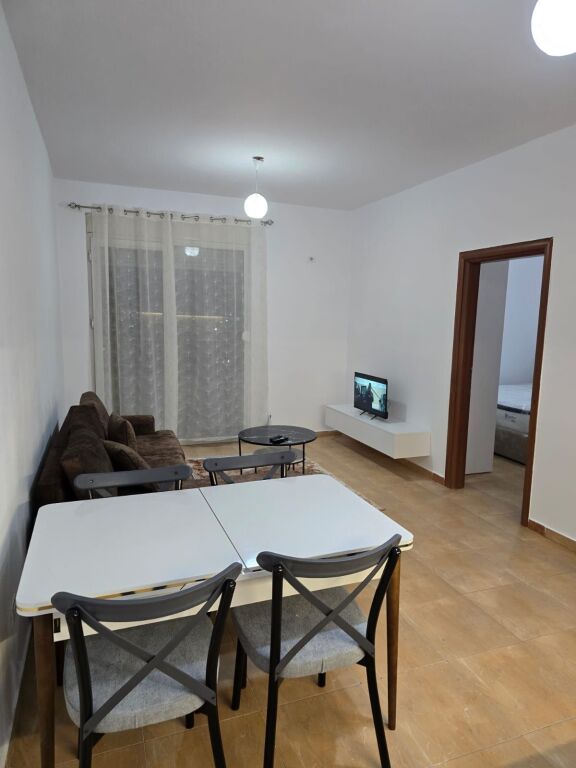 Apartament me qera - Kamez