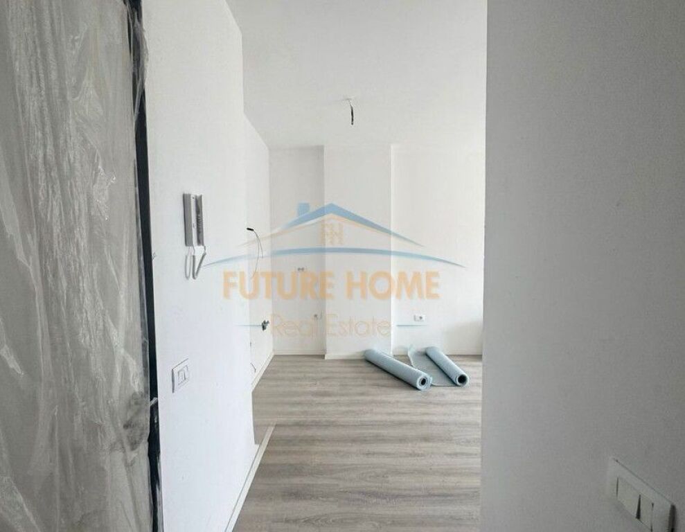 Qera ,Apartament 1+1+Post Parkimi, Kompleksi E-88, Rruga Dritan Hoxha