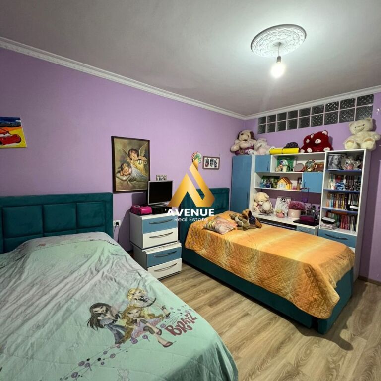 SHITET APARTAMENT 2+1+2 – YZBERISHT