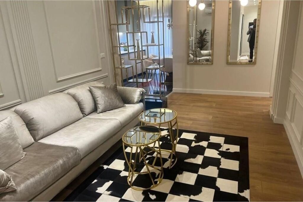 Super apartament 2+1 luksoz per per shitje!