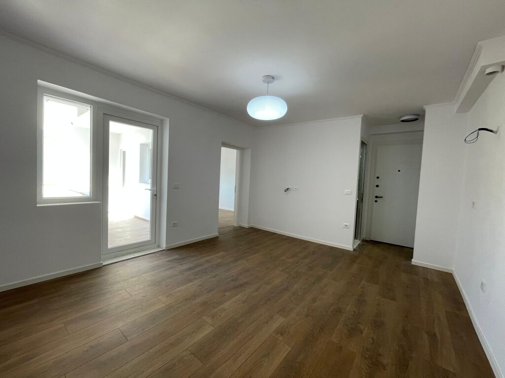 Apartament 1+1 per shitje tek Tregu Elektrik ne Ali Demi.
