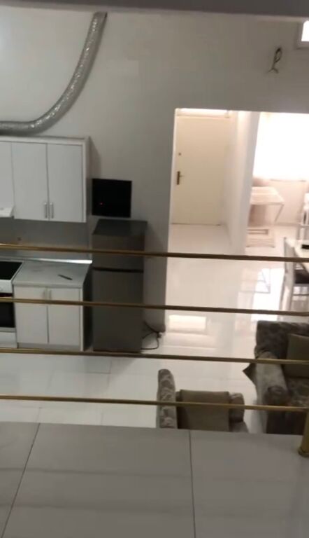 Dubleks me qera ne. Xhamllik 35,000 leke