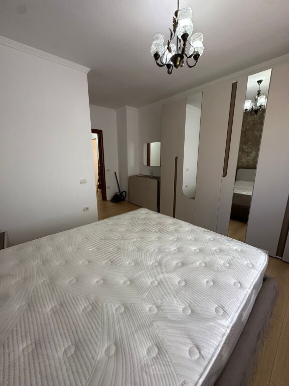 Jepet 1+1 me qera Fresk (Spar2)
