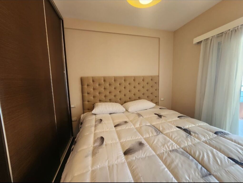 Apartament 1 +1 me qira te Kodra-e-diellit