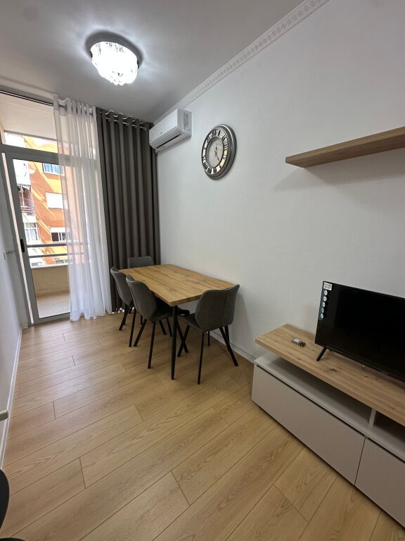 Jepet 1+1 me qera Fresk (Spar2)
