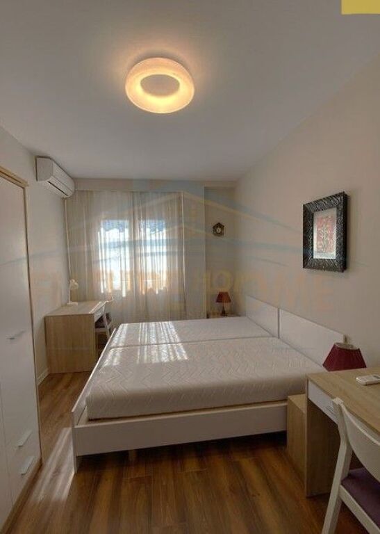 In vendita, Appartamento 2+1+2, Via Mine Peza, Tirana