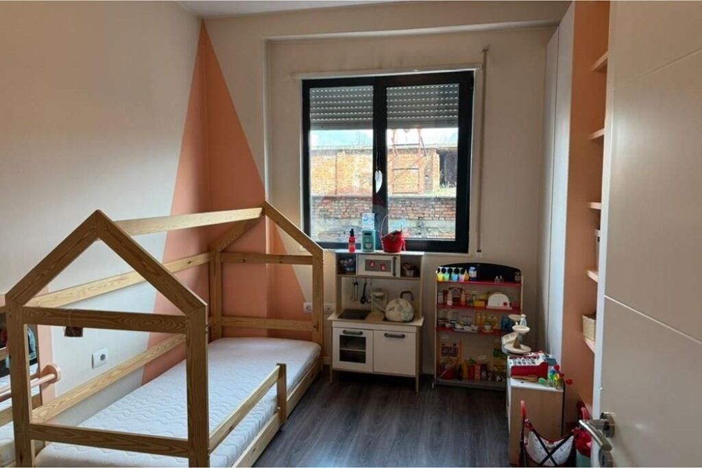 Shesim Apartament 2+1+2, Porcelan