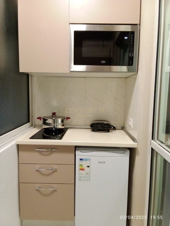 Apartament 1+1 me qira në rrugën Mine Peza