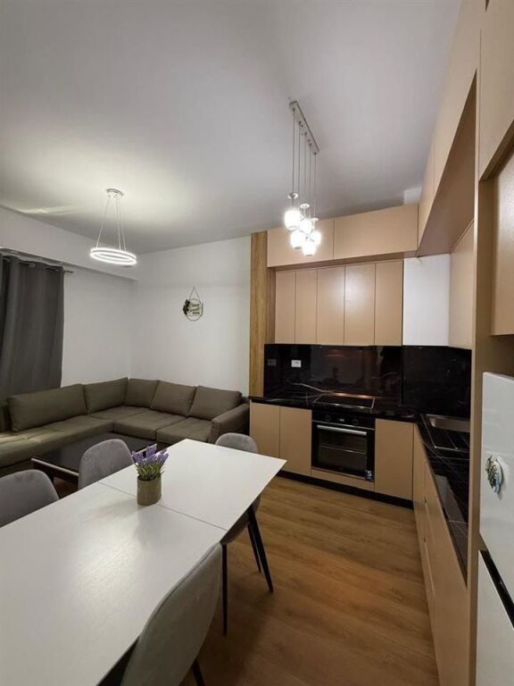 Apartament 2+1 me qera