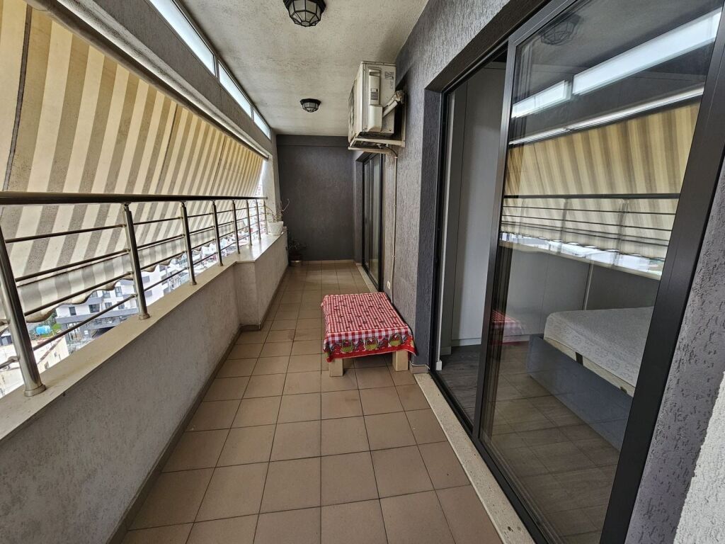 Apartament me qera - Astir