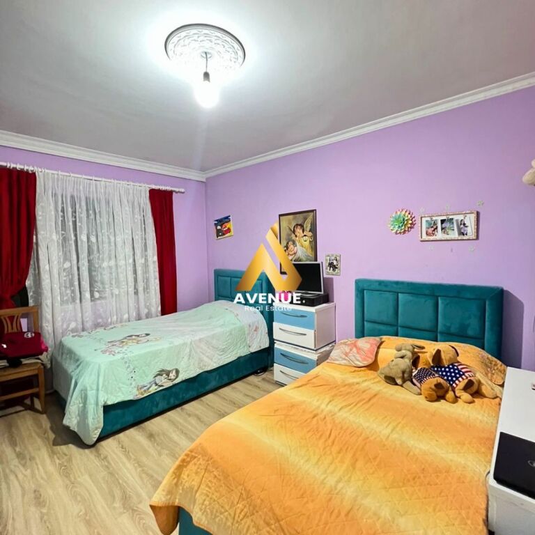 SHITET APARTAMENT 2+1+2 – YZBERISHT