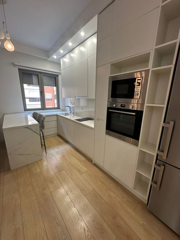 🏡 SUPER APARTAMENT 2+1+2 ME QIRA – KOMPLEKSI DELIJORGJI