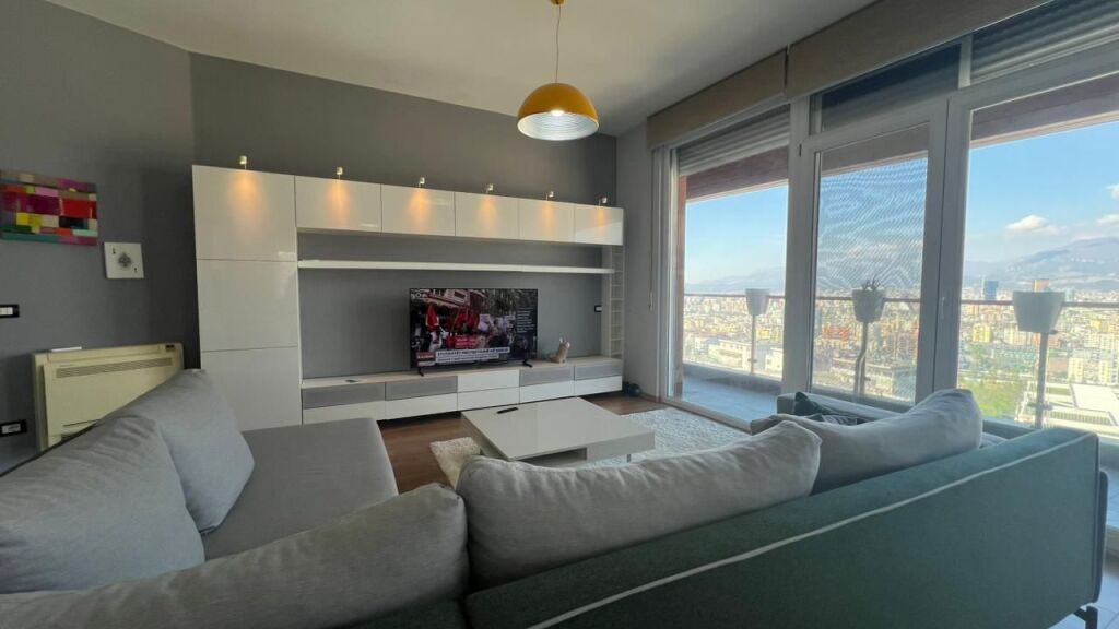 2+1 Apartment for rent at the Botanical Garden!