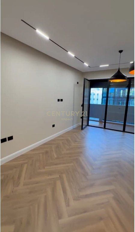 Apartment 2+1+2 for sale in the Hipoteka area, Tirana