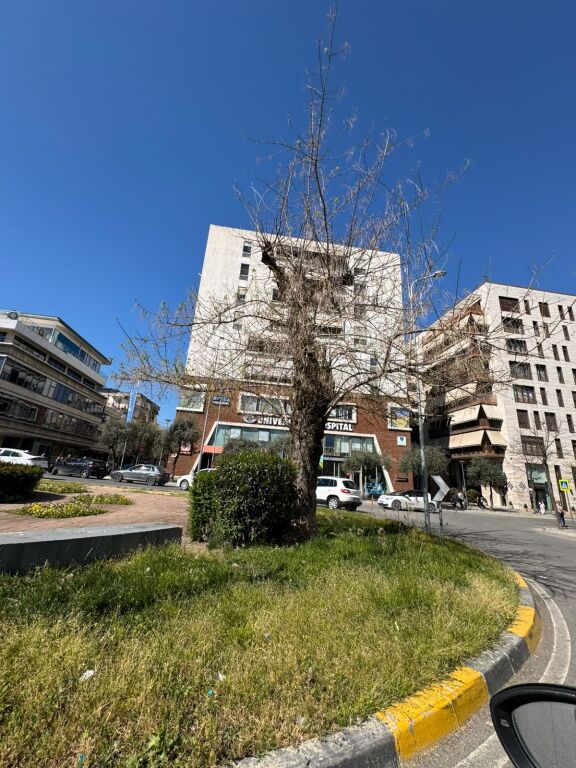 NEGOZIO IN VENDITA A GARDA BLLOK