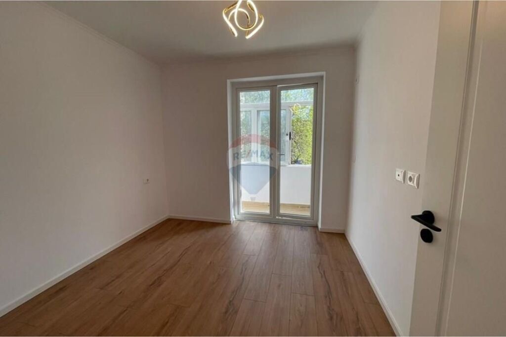 APARTAMENT 1+1 NE SHITJE MYSLYM SHYRI