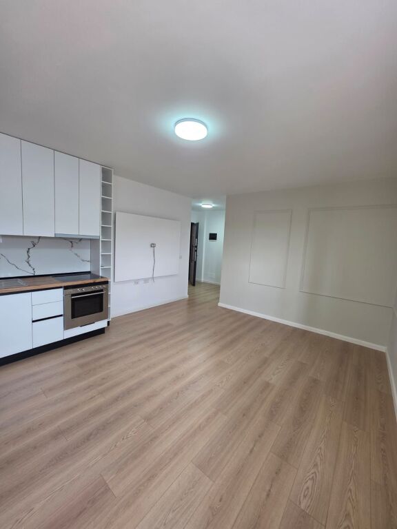 Apartament me qera - Kombinat