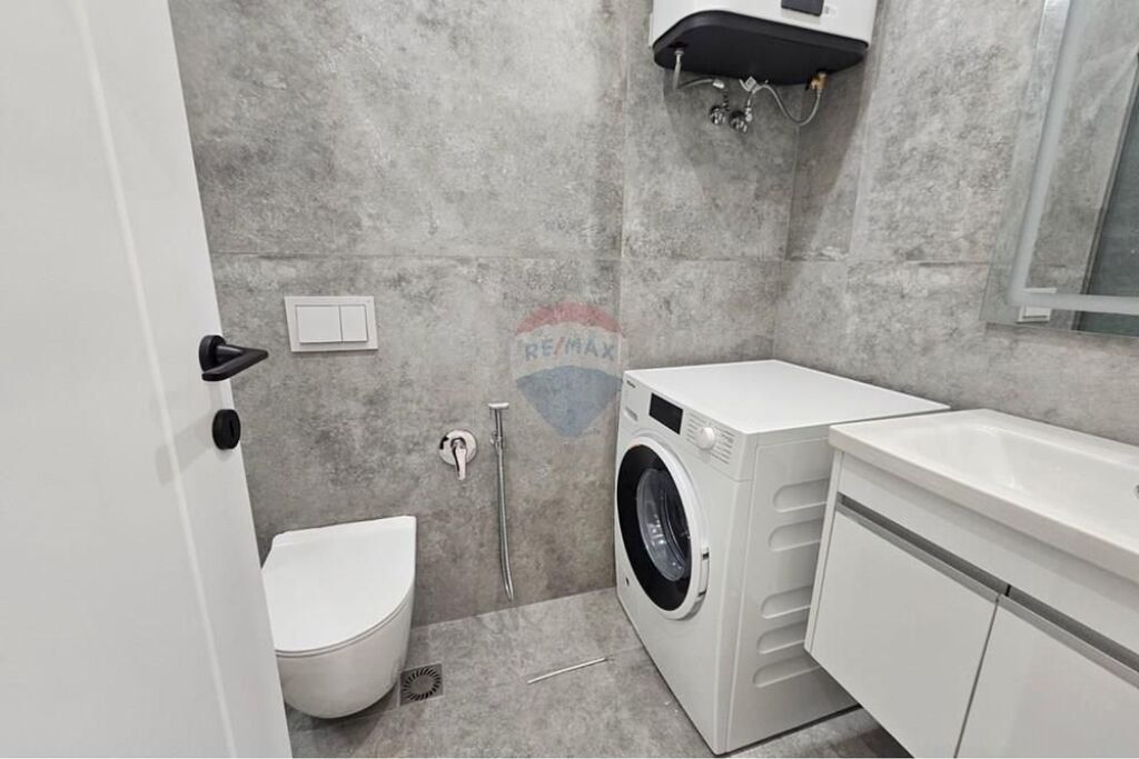 Apartament - Për Qira - Rruga Mine Peza, Tiranë