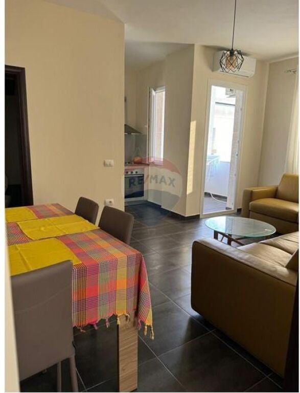 Appartamento - In Vendita - Gjiri i Lalzit, Durrës