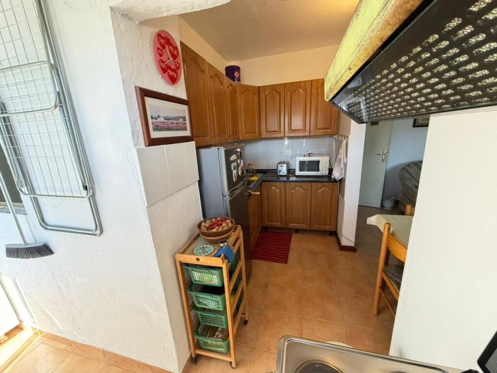Jepet me qira apartament 1+1 📍 Allias, pranë Shkollës së Bashkuar 💶 Çmimi: 35,000 lekë/muaj