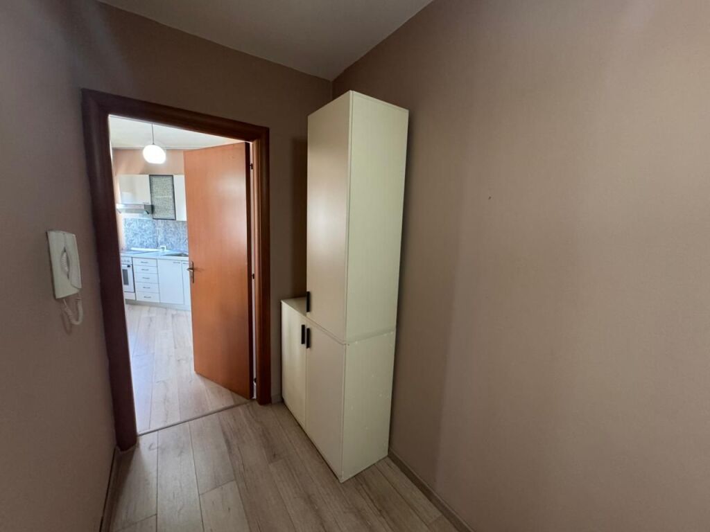 Apartament 1+1 me qira – pranë SPAK / Stacioni i Trenit !