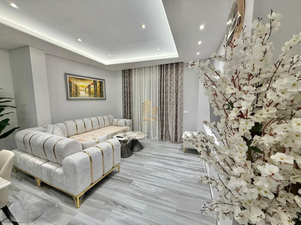 Affitto, Appartamento 2+1+balcone+Posto Auto, Fresk, Jaho Residence, 55.000 Leke/mese