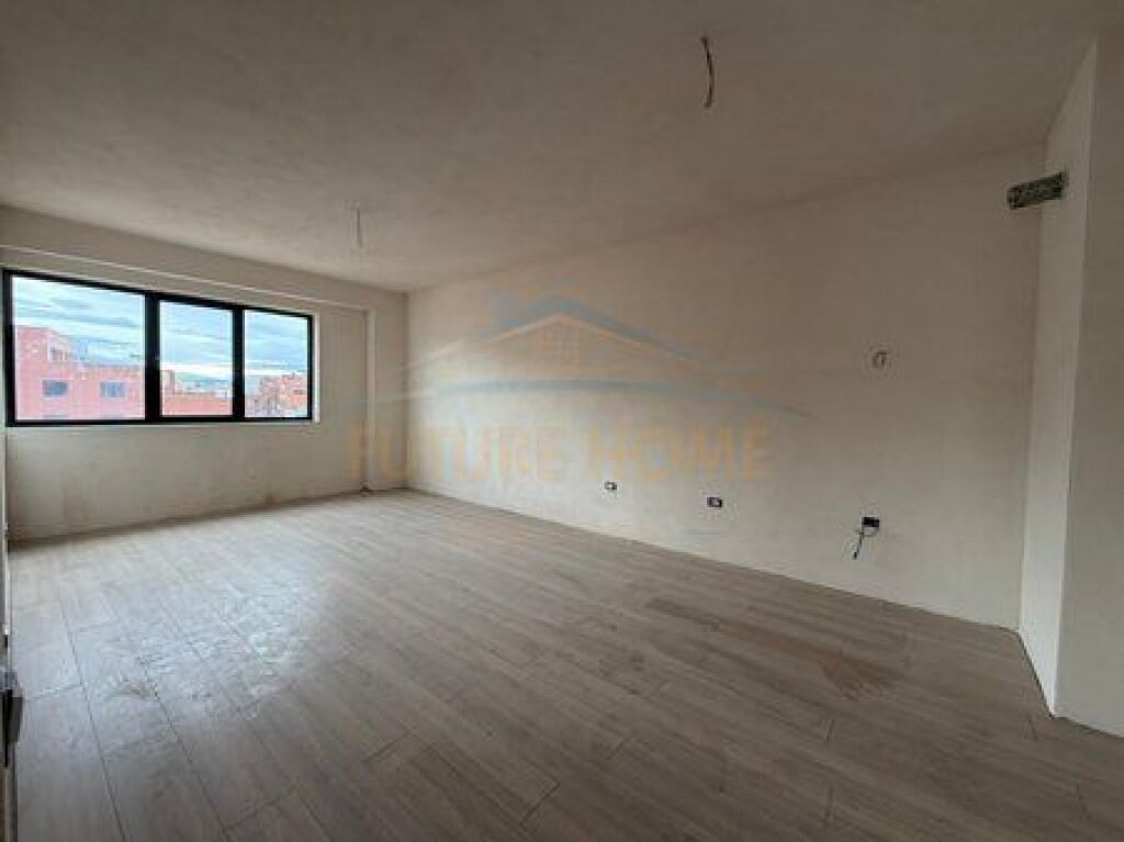 Shitet, Apartament 2+1+Verande, '' Urban Gate '' Residence, Unaza e re, Tirane