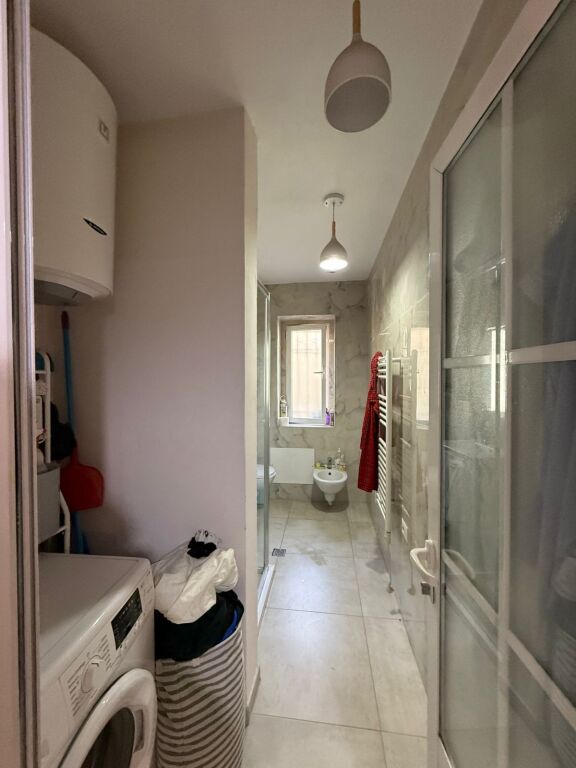🏡 Apartament 1+1 për shitje 📍 Bulevardi Bajram Curri pranë Shkollë së Baletit