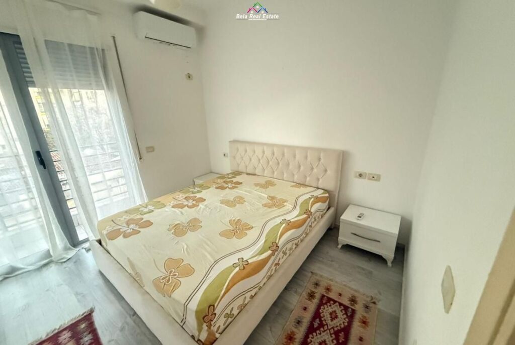 Apartament Me Qera 2+1 Tek Pazari i Ri (ID B2201117) Tirane.