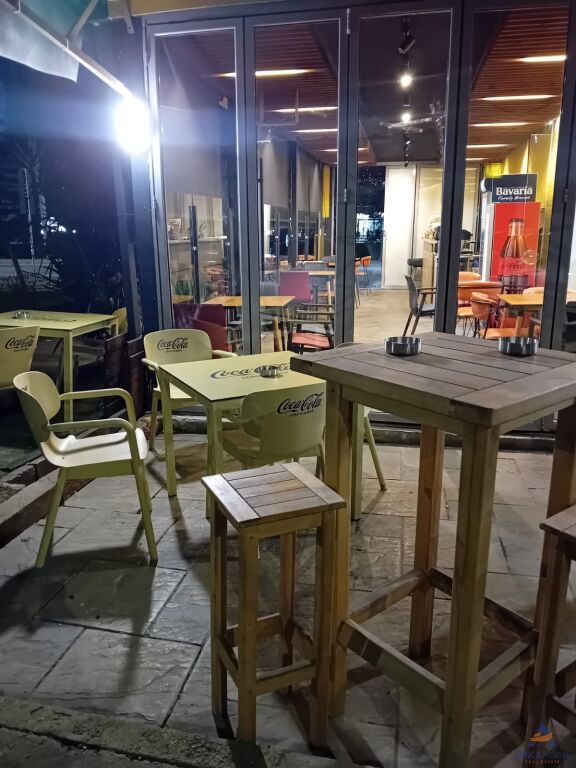 SHITET BIZNES FAST FOOD 150M2 "PRANË GJYKATËS CIVILE, TIRANË" 25.000 EURO