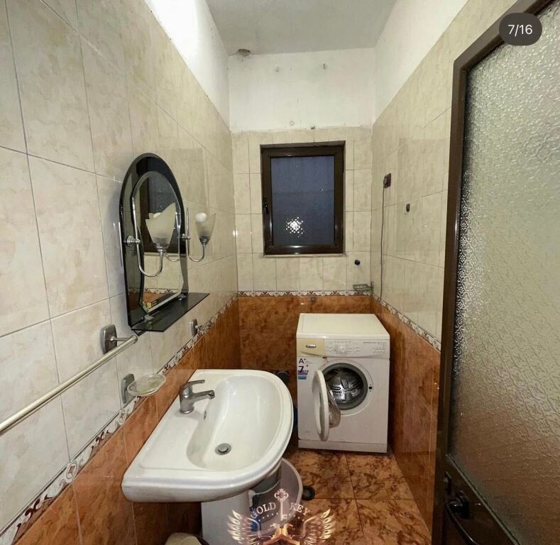 Vile me Qera • 2 Kate, 6+1+3 📍Ura Dajlanit  500€ ✅