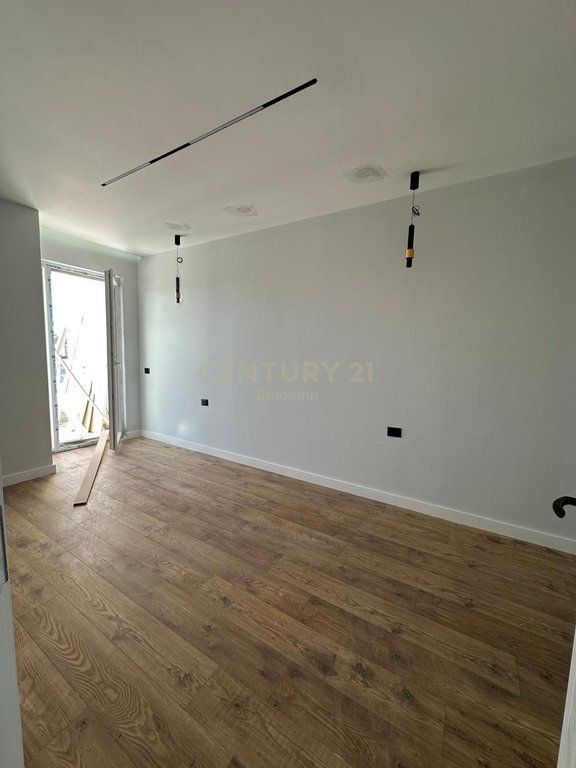 Apartment 1+1 with sea view for sale in Qerret, Durres