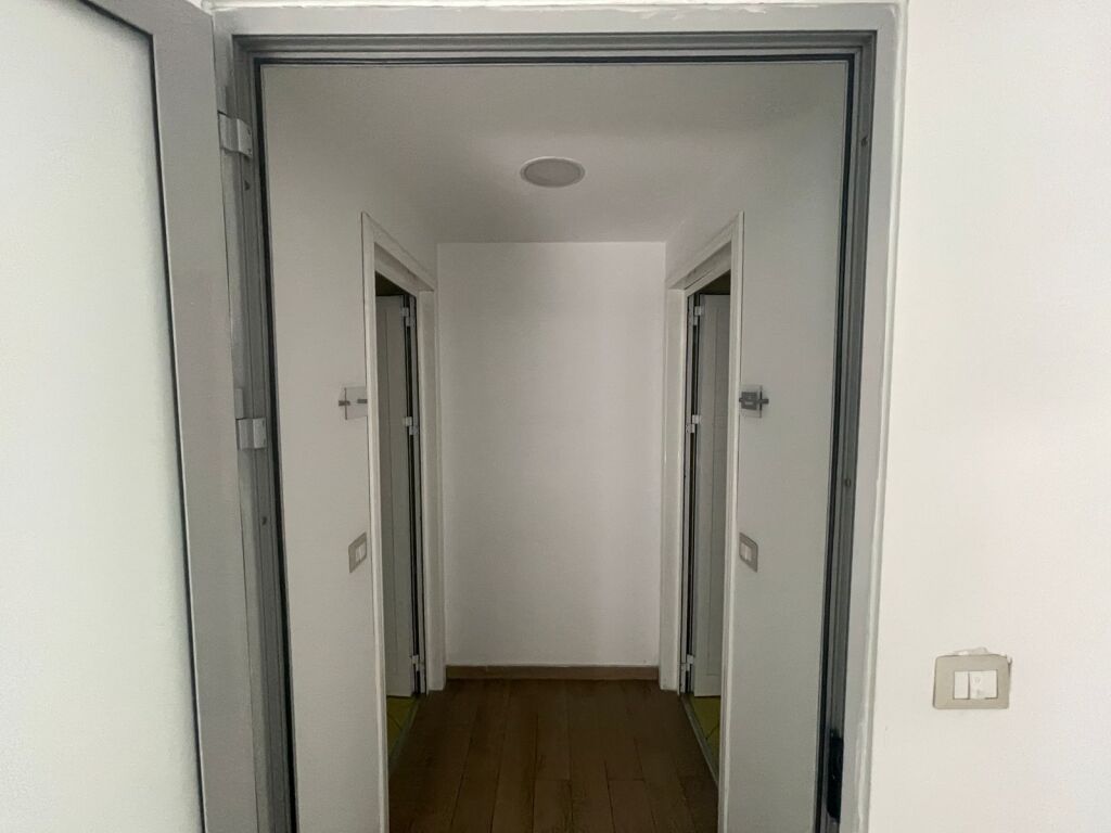 Njësi Komerciale me Qira – përballë Delijorgjit, Tiranë