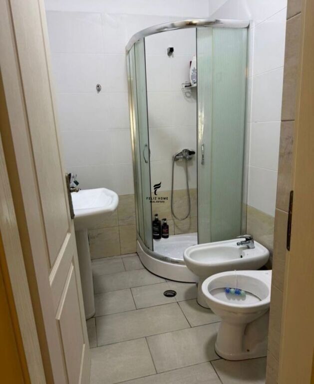 APARTAMENT ME QERA 2+1+2 LIQENI I THATE 55.000 LEKE  FH-67950