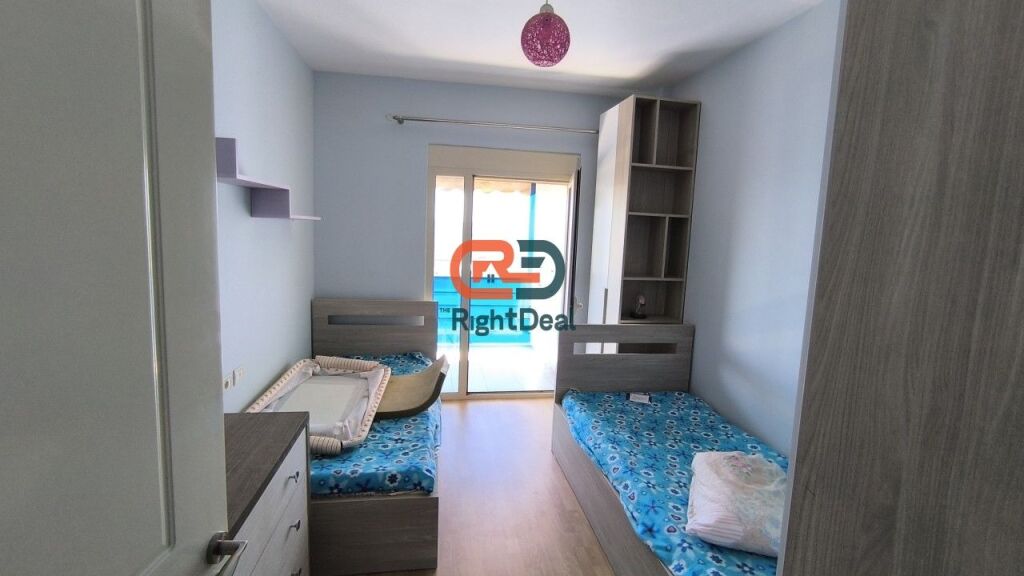 Ne Fresk, Shitet Apartament 2+1 Me Pamje Te Lire !!!