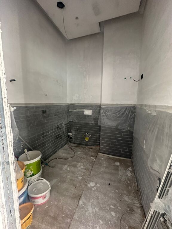 Business premises for rent