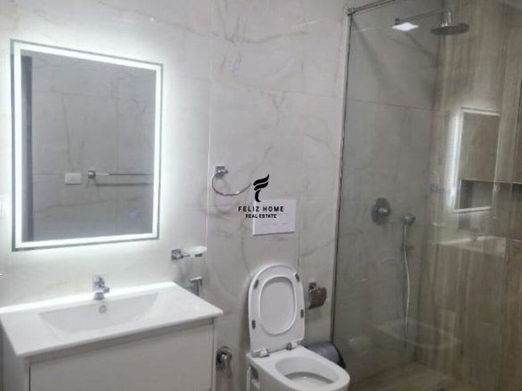 APARTAMENT ME QERA 1+1 MYSLYM SHYRI 65.000 LEKE FH-67825