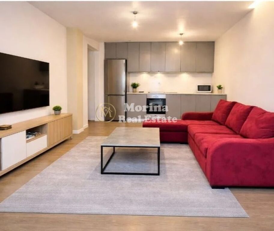 Affitto | Appartamento 2 + 1 | Zogu i Zi | 780 €/mese