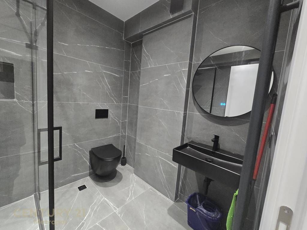 Appartamento moderno 3+1+2 in affitto nella Residenza Kodra e Diellit.